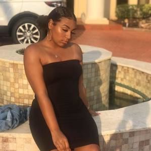 Meet your Posher, Victoria